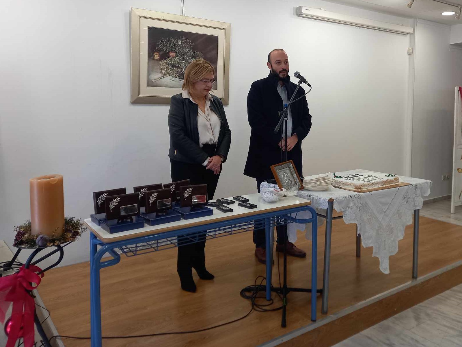 Ο Δήμος Λυκόβρυσης – Πεύκης έκοψε την πίτα των εργαζομένων του