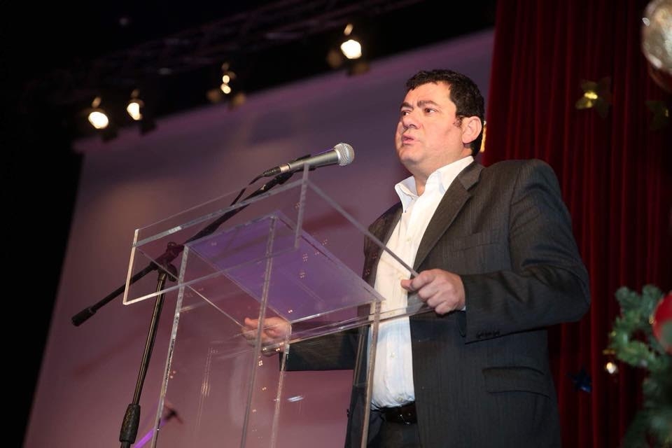 Βράβευση των νέων που εισήχθησαν στα ανώτερα και ανώτατα εκπαιδευτικά ιδρύματα από τον δήμο Λυκόβρυσης Πεύκης.