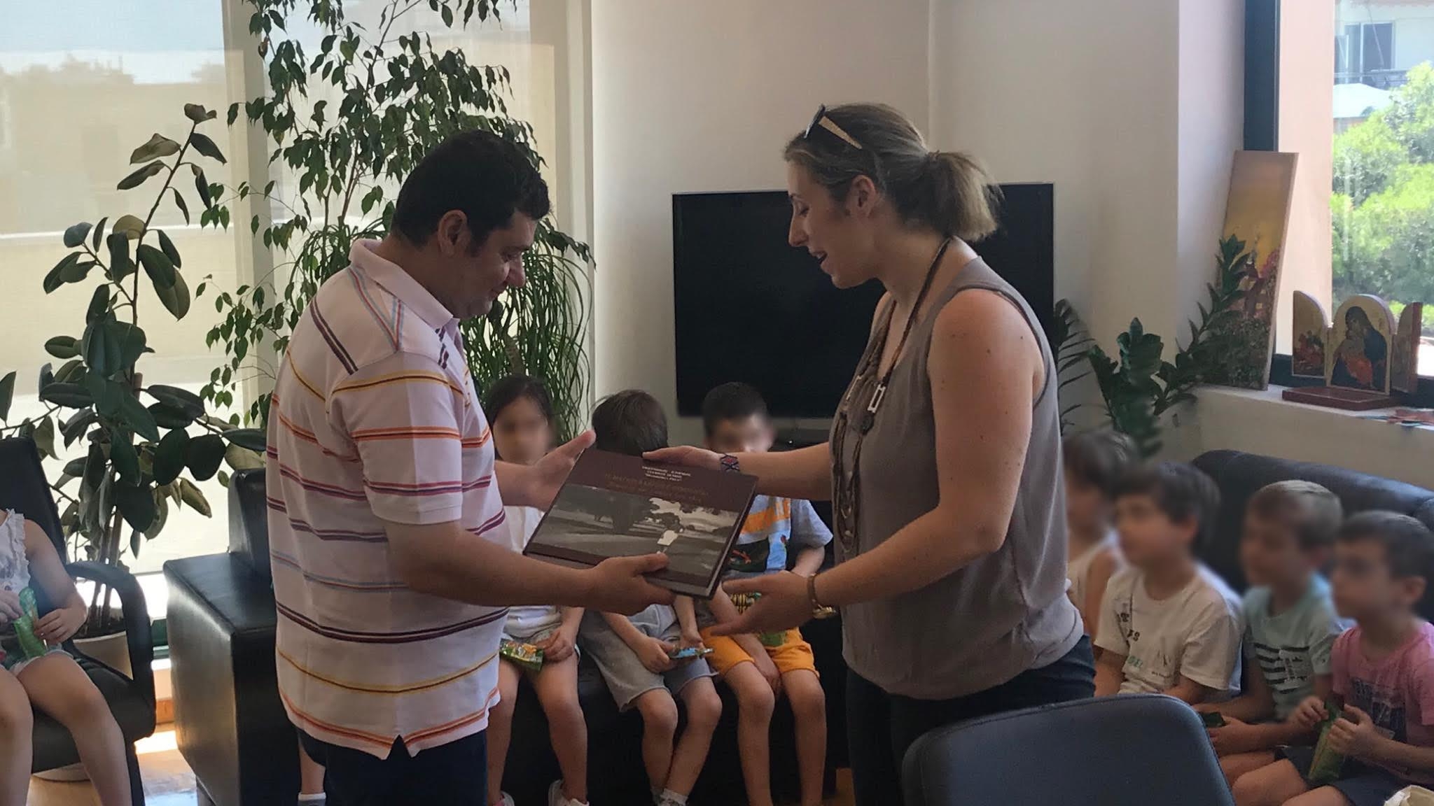 Τα παιδιά του Χαρταετού υποδέχθηκε ο Δήμαρχος