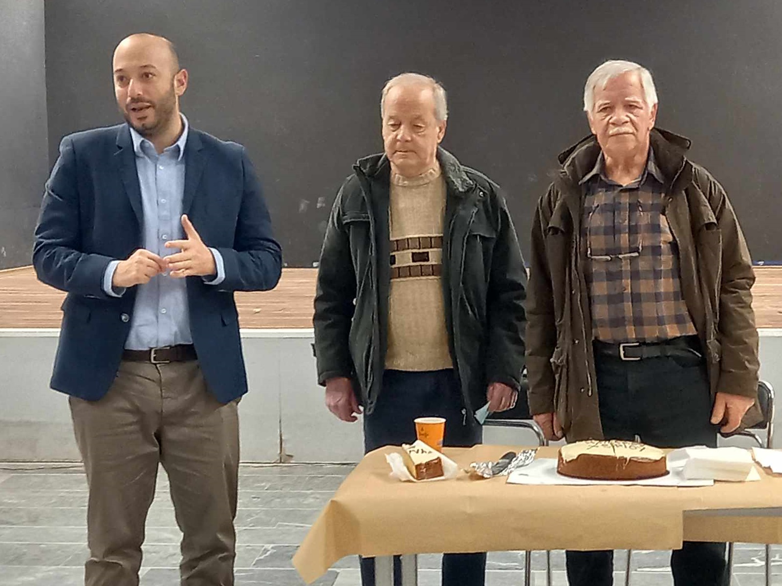 Στην κοπή πίτας του Συλλόγου Κατοίκων Ηλιακού Χωριού ο δήμαρχος Λυκόβρυσης – Πεύκης, Μάριος Ψυχάλης