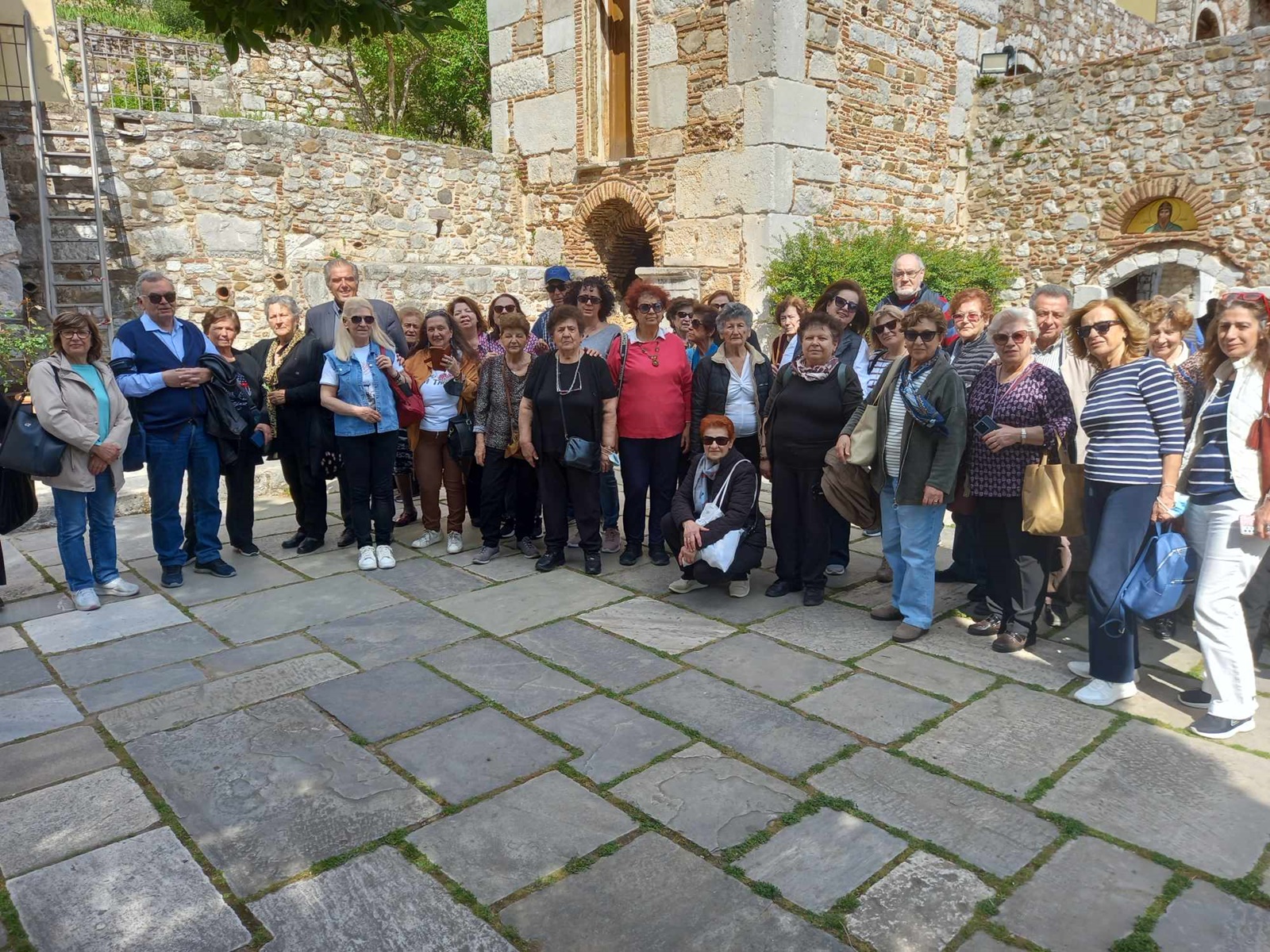Θρησκευτική εκδρομή στη Μονή Οσίου Λουκά για τα μέλη των του Δήμου Λυκόβρυσης – Πεύκης