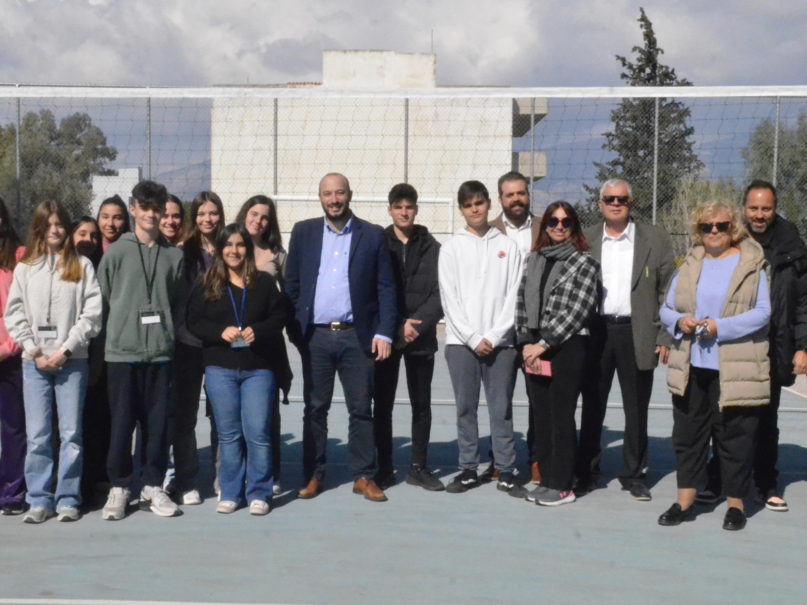 Παραδόθηκε προς χρήση η αθλητική εγκατάσταση στο Γυμνάσιο Λυκόβρυσης 