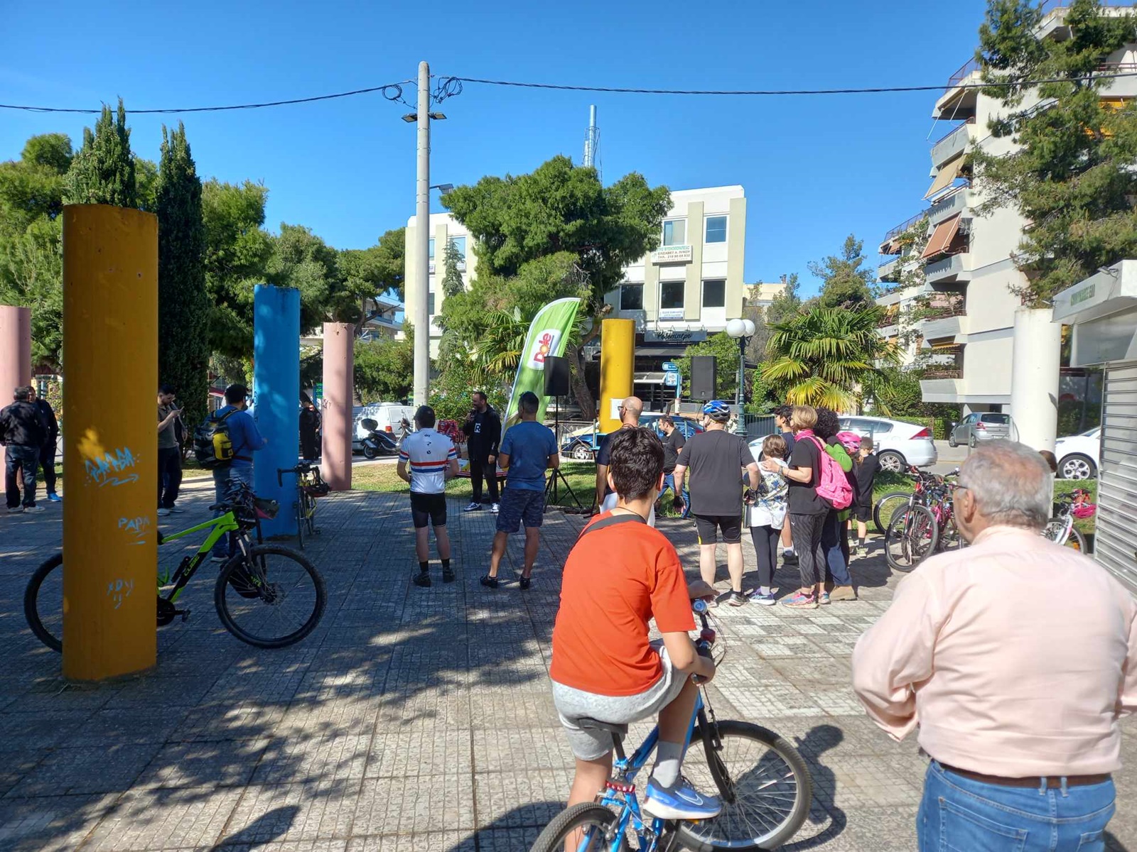 Χαμόγελα και σημαντική συμμετοχή στην πρώτη Ποδηλατάδα του Δήμου Λυκόβρυσης – Πεύκης!