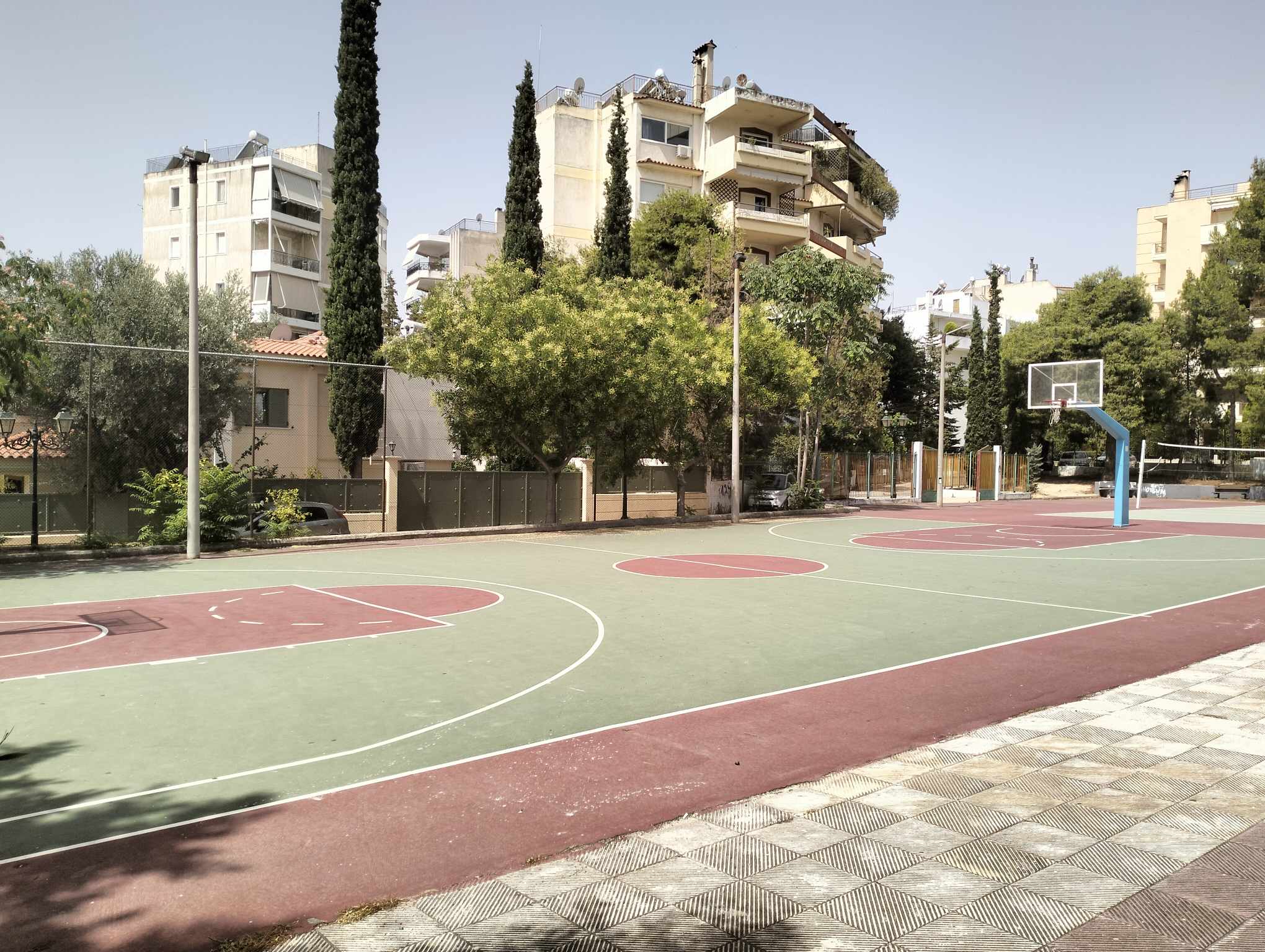 Με απόφαση του δημάρχου Μάριου Ψυχάλη ανοιχτά  για το καλοκαίρι τα προαύλια 9 σχολείων 
